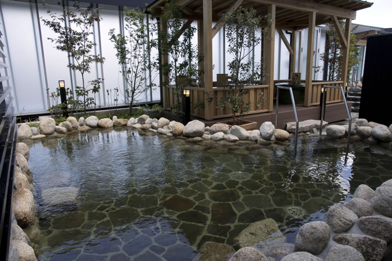 "高槻の日帰り温泉天神の湯の神明の湯